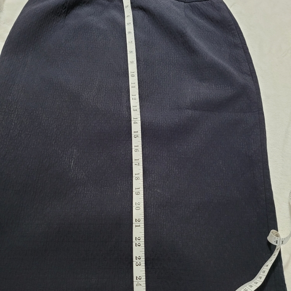 $10 high quality  skirt (6) - Picture 5 of 10